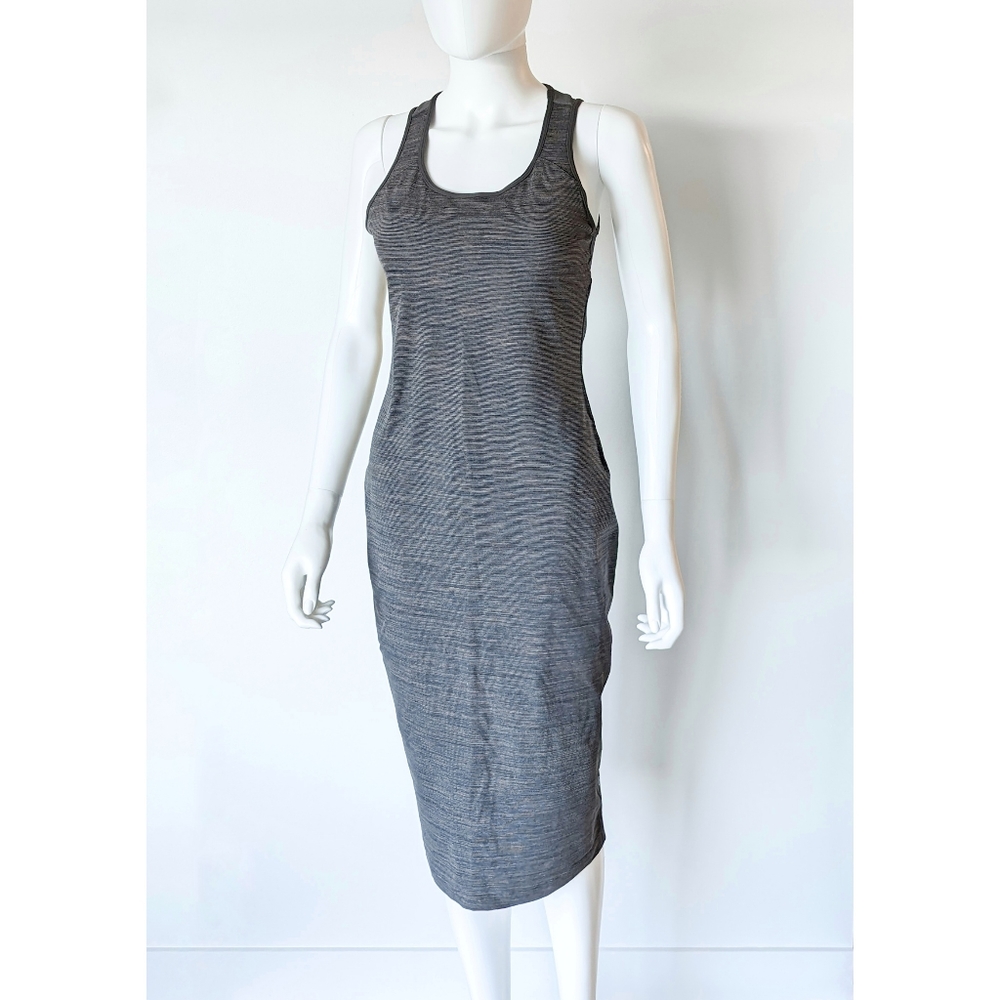 Lululemon Globetrotter Midi Dress